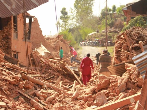Förödelse efter naturkatastrof i Nepal